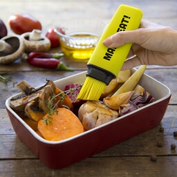 Mark-Eat! - Basting Brush and Pump (Yellow)